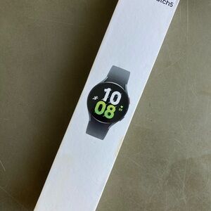 Brand New. Unopened. Samsung Galaxy Watch5 Gray with Black Band - Smartwatch